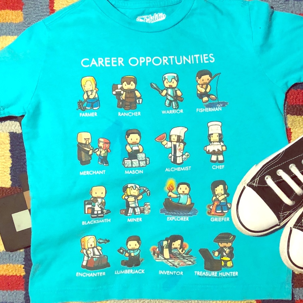 “LEGO career opportunities” Aqua T-shirt